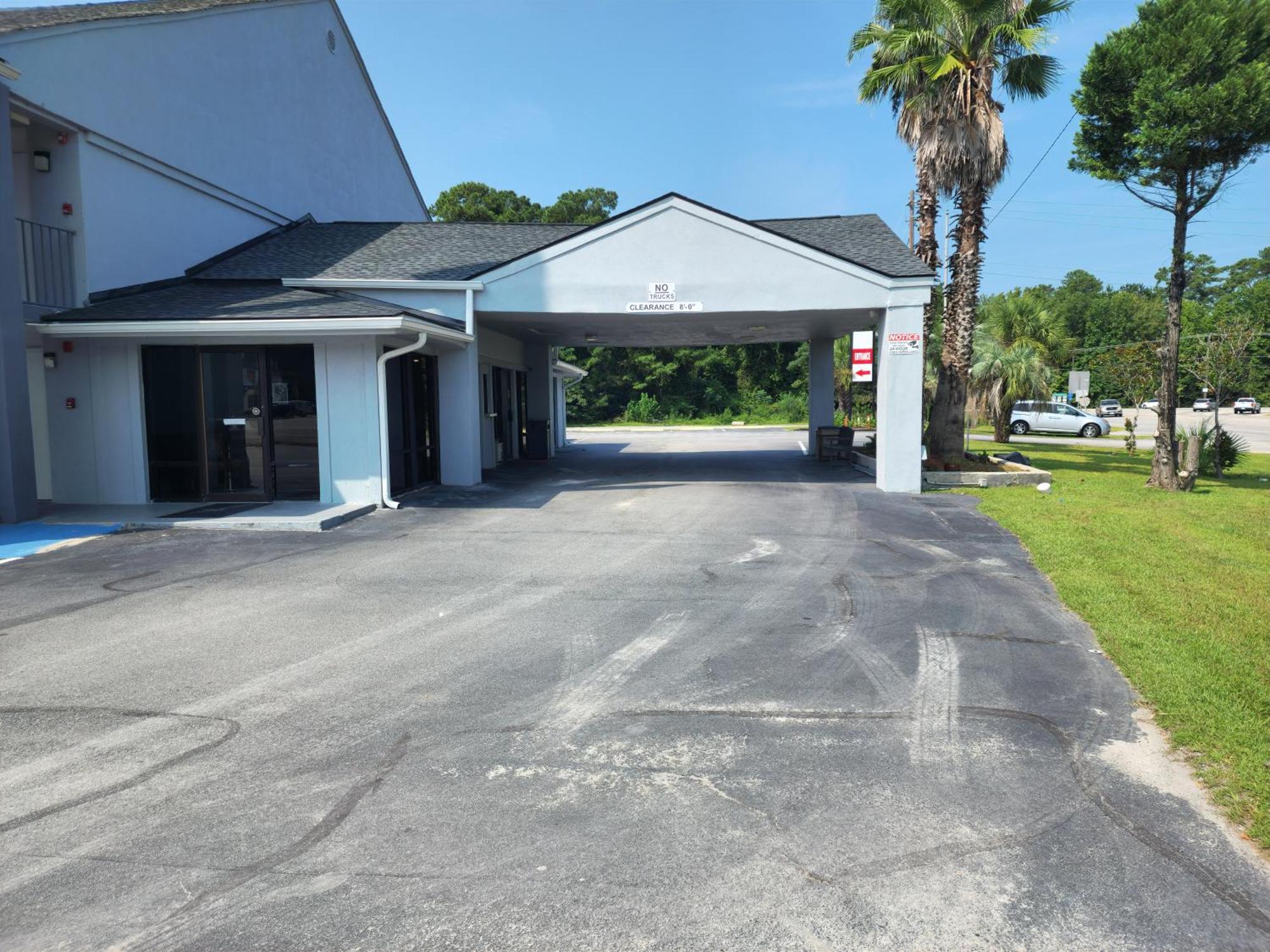Days Inn By Wyndham Hardeeville Near Hilton Head Екстериор снимка