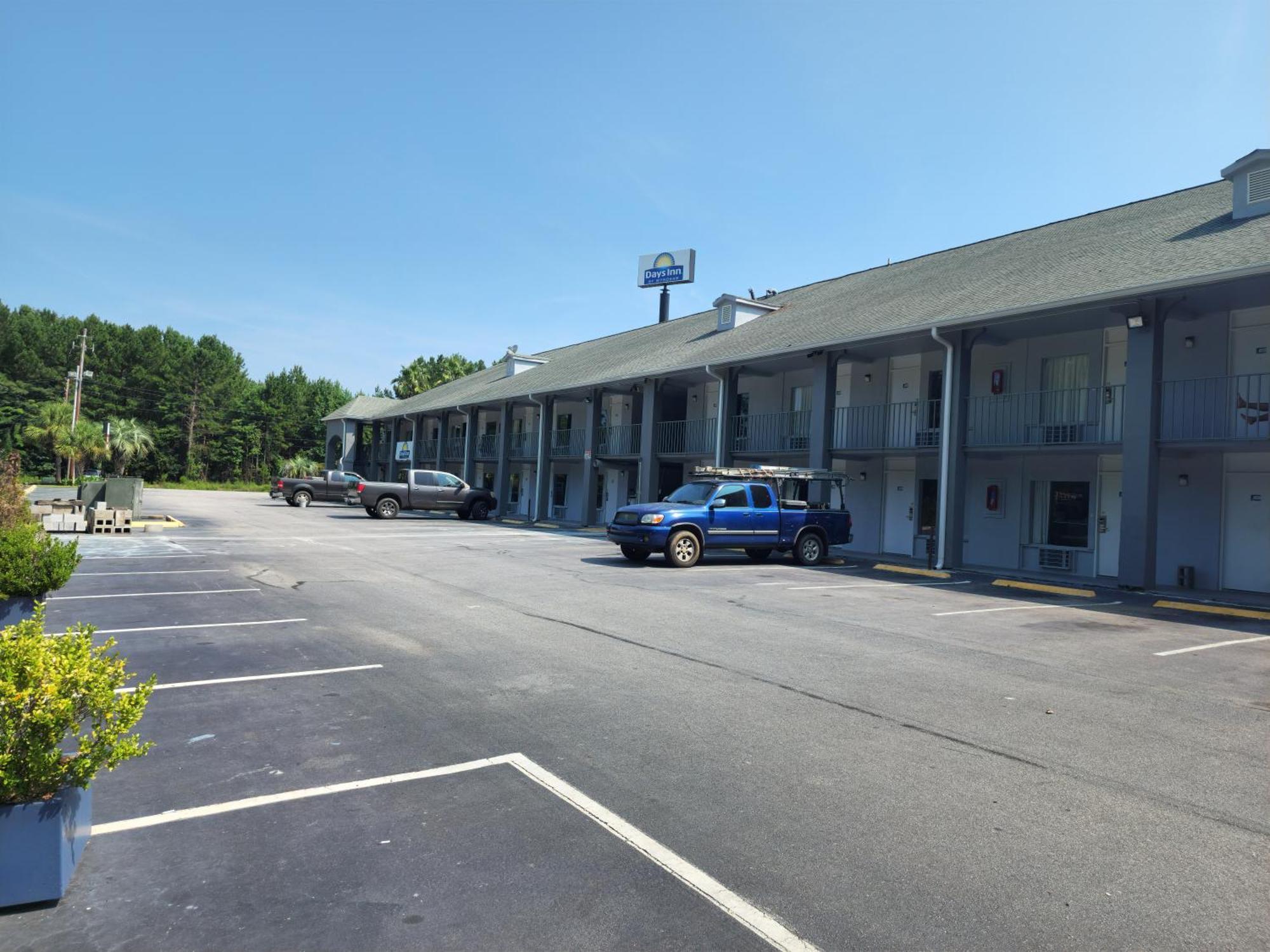Days Inn By Wyndham Hardeeville Near Hilton Head Екстериор снимка