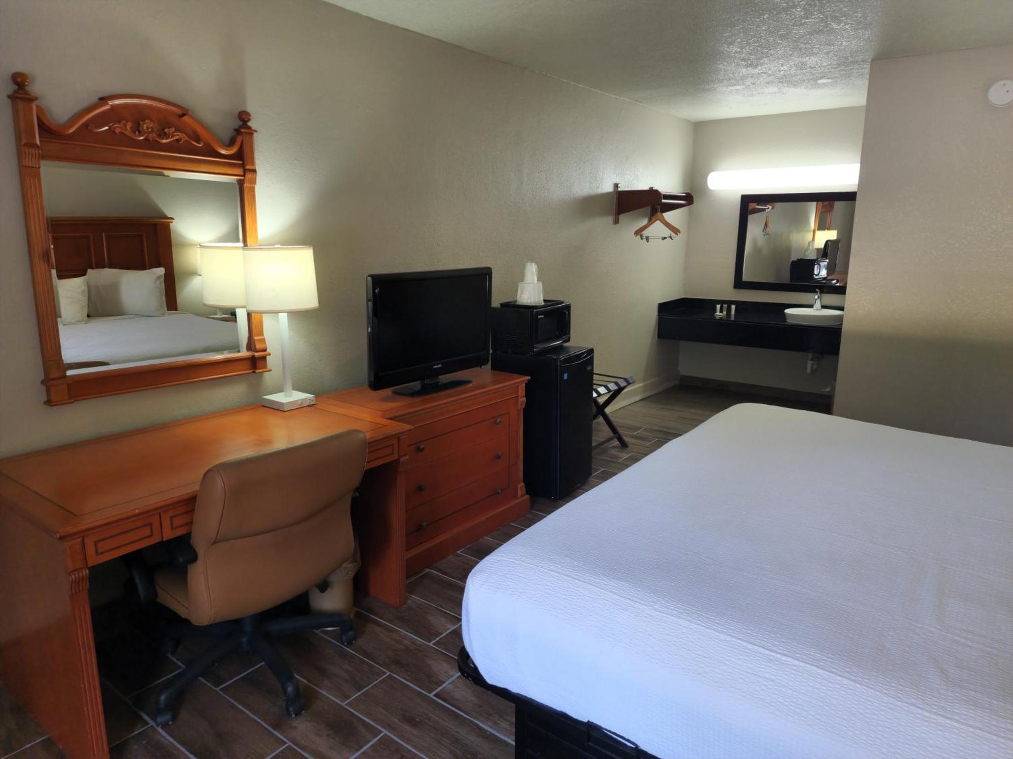 Days Inn By Wyndham Hardeeville Near Hilton Head Екстериор снимка