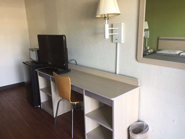Days Inn By Wyndham Hardeeville Near Hilton Head Стая снимка